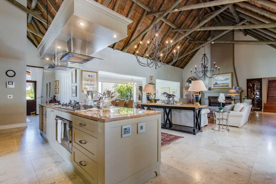 4 Bedroom Property for Sale in Franschhoek Western Cape